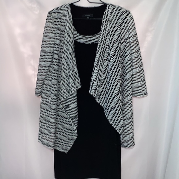 R&M WO SIZE 16 BLACK WHITE WAVE DESIGN DRESS WITH ATTACHED WATERFALL JACKET EUC - Picture 6 of 11
